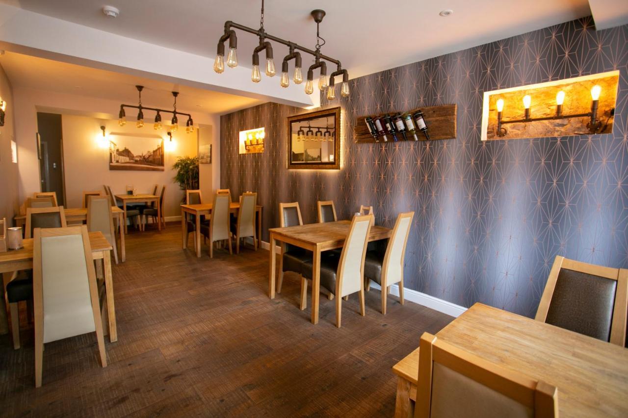 The Townhead Hotel Lockerbie Buitenkant foto