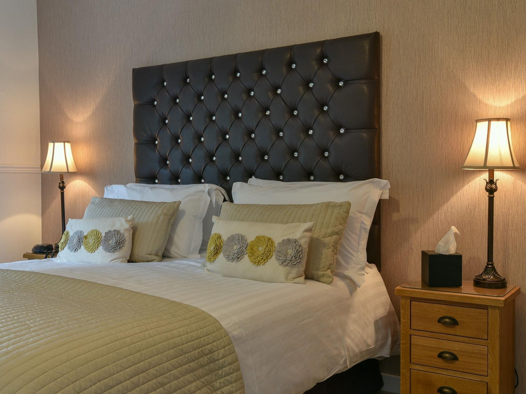 The Townhead Hotel Lockerbie Buitenkant foto