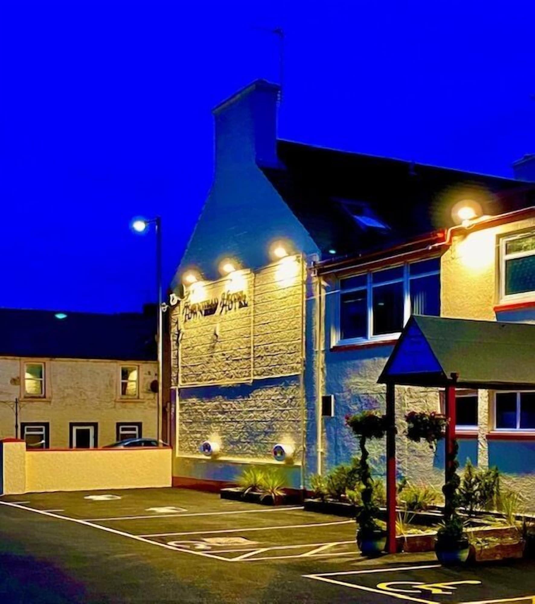 The Townhead Hotel Lockerbie Buitenkant foto