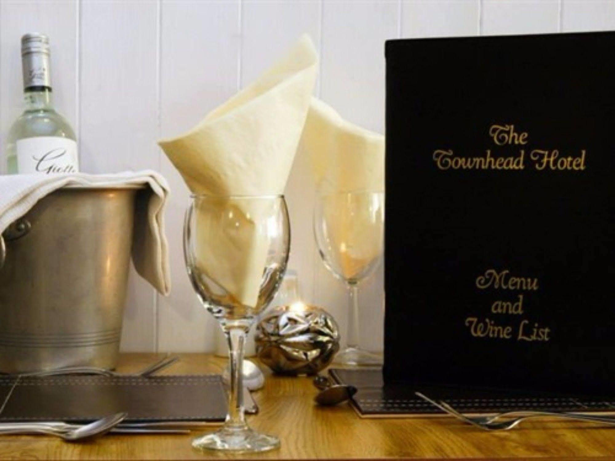 The Townhead Hotel Lockerbie Buitenkant foto