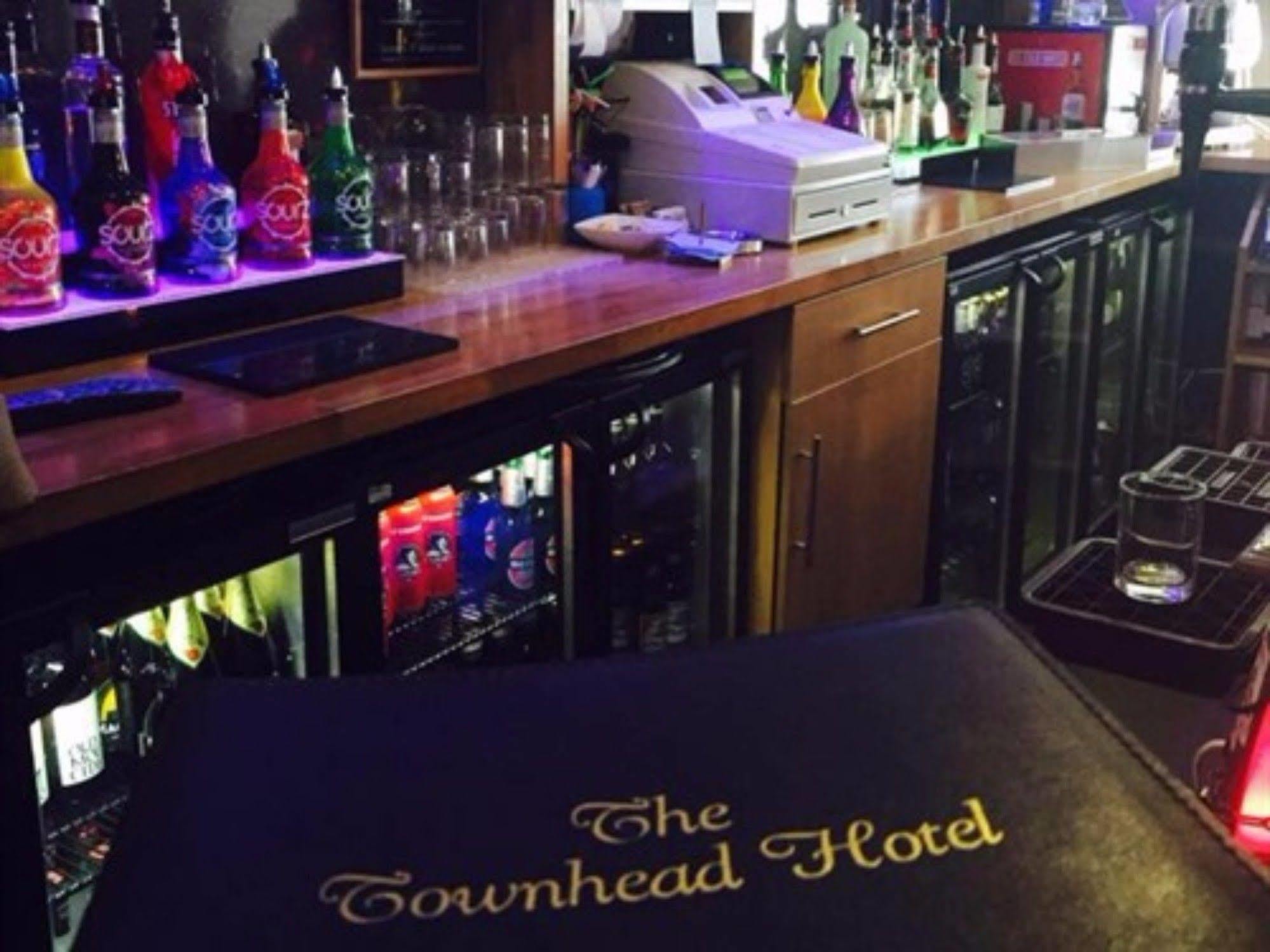 The Townhead Hotel Lockerbie Buitenkant foto