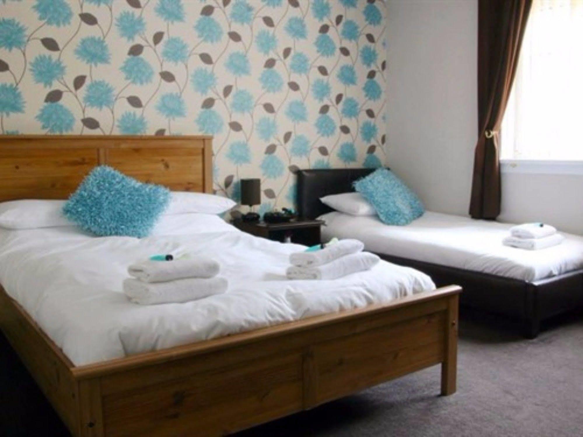 The Townhead Hotel Lockerbie Buitenkant foto